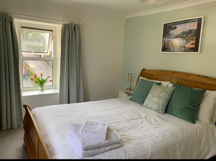 Bed and Breakfast East Lyn House Лінмут Екстер'єр фото